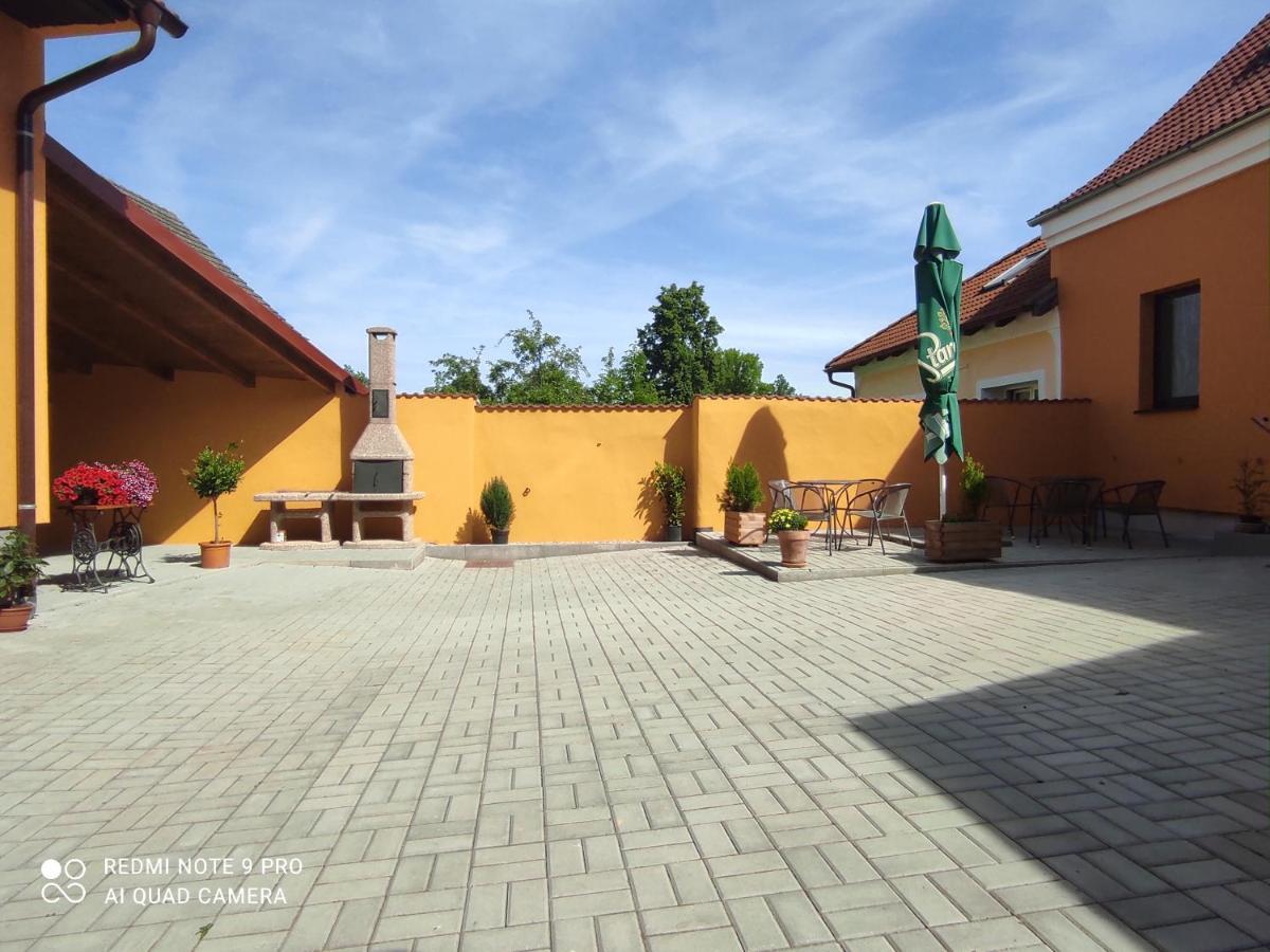Ubytování Jeřábek Lásenice Exterior foto